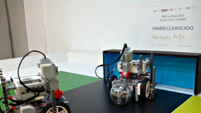 Los robots del equipo ganador de la primera fase.