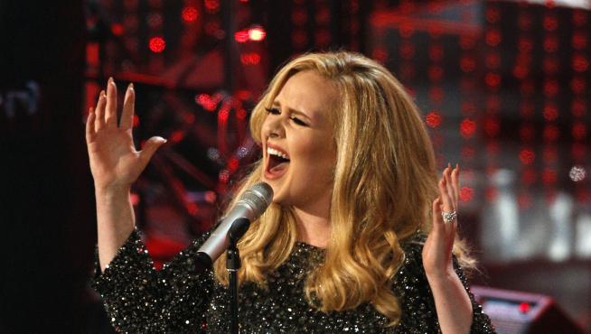 ?Adele rompe récords con 1,1 millones de descargas en una semana de "Hello"