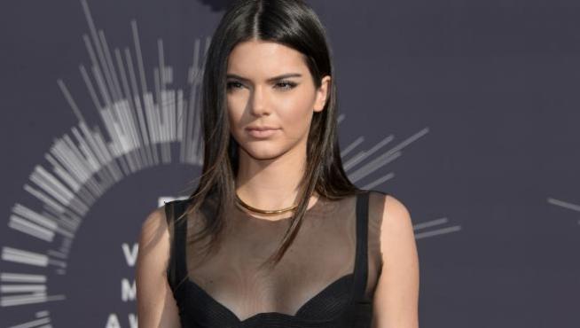 Kendall Jenner modelo mejor pagada del año, con 22,5 millones | Noticias de  Sociedad en 