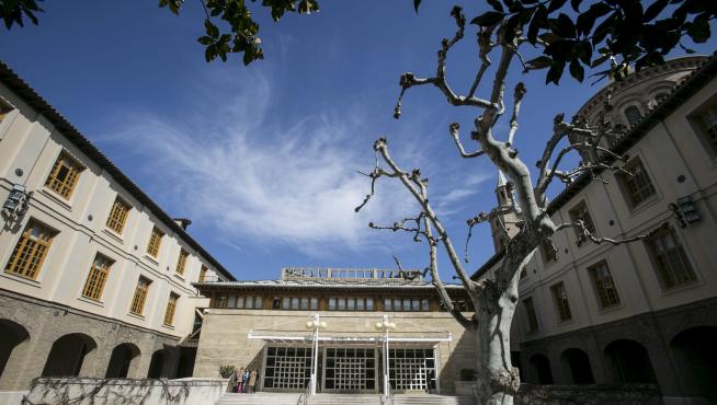 El edificio Pignatelli, sede del Gobierno de Aragón en el paseo de María Agustín.