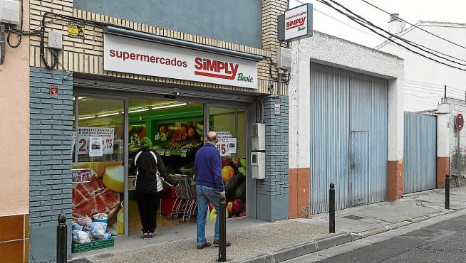 El supermercado Simply Basic que abrió sus puertas en noviembre en La Cartuja (Zaragoza).