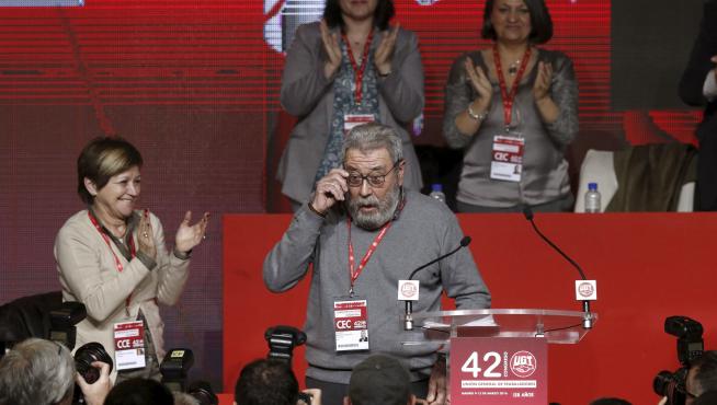 Emocionada despedida de Méndez de UGT tras 22 años
