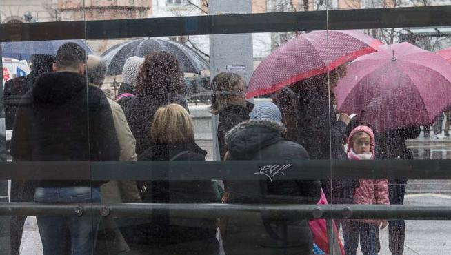 La huelga provocó largas esperas de más de 40 minutos