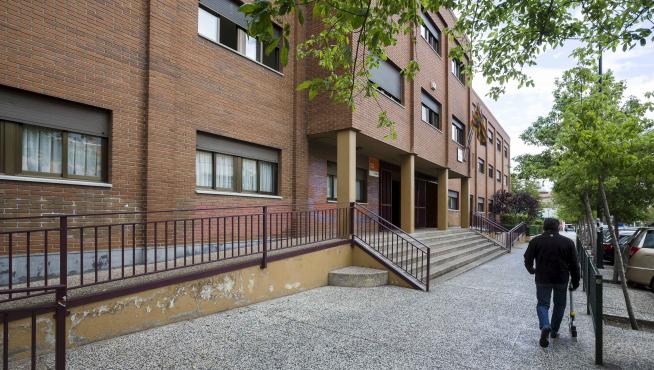 El último episodio que Educación investiga es el de una agresión en este IES, el Medina Albaida.