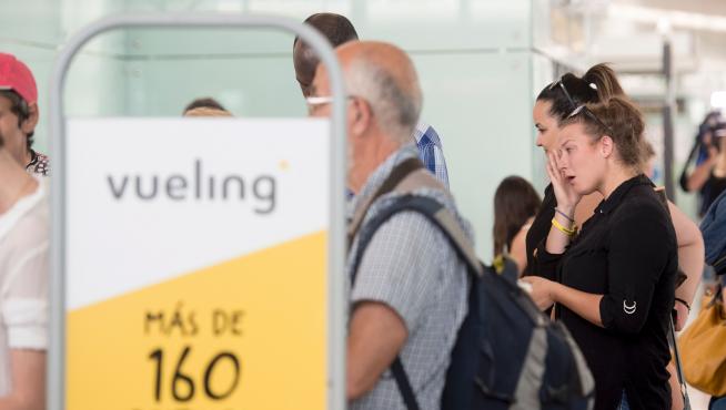 Los pilotos de Vueling trabajarán días libres para cubrir la planificación de vuelos, según Sepla