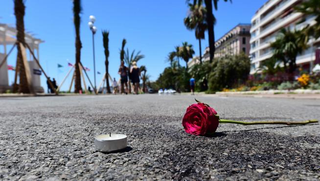 Dolor en Niza dos días después del atentado