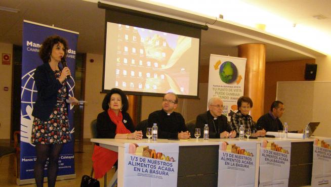 La presentación del nuevo proyecto de la delegación diocesana de Manos Unidas transcurrió en el Centro de Mayores de Tarazona.