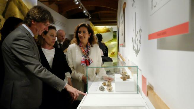 El acto inaugural estuvo presidido porla consejera de Cultura y Turismo, María Josefa García Cirac, y el director de la Oficina de Cultura y Turismo de la Comunidad de Madrid, Jaime de los Santos, y contó con la presencia del alcalde de Soria, Carlos Martínez.
