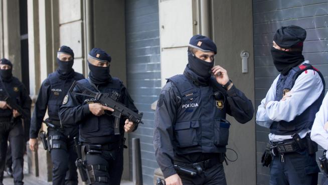 Operación policial en Barcelona con detenidos relacionados con los atentados de Bruselas