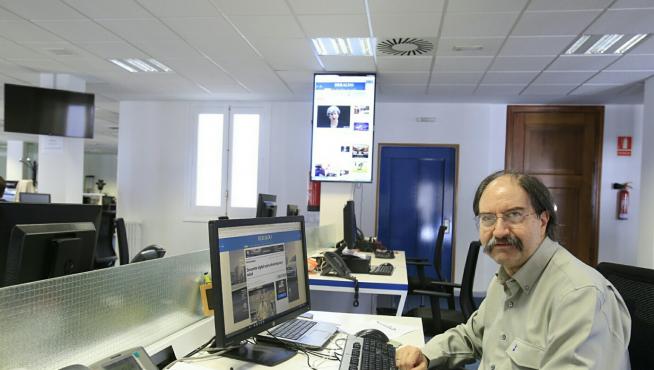 El catedrático de Tecnología de los Alimentos Miguel Calvo, en la redacción de Heraldo de Aragón.