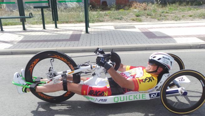 Ballesteros, antes de tomar la salida en el Campeonato de España.