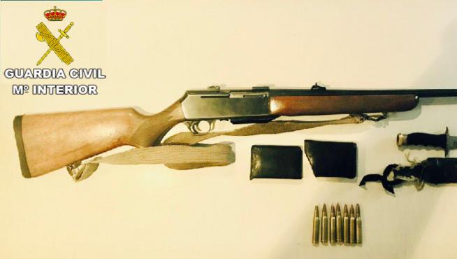 Armas incautadas por la Guardia Civil.