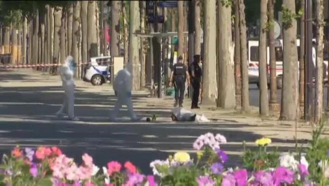 Intento de atentado en los Campos Elíseos de París