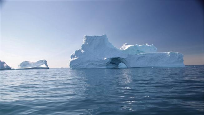 Icebergs avistados desde el Northabout.