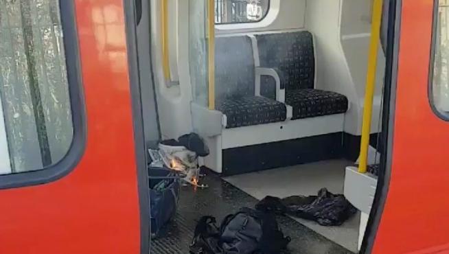 La explosión en el metro de Londres causó varios heridos.