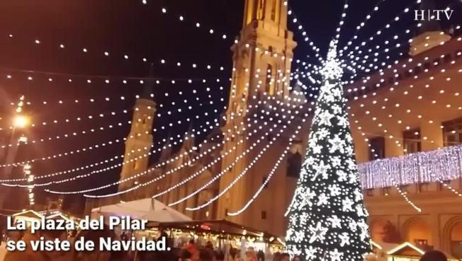 La plaza del Pilar se viste de Navidad