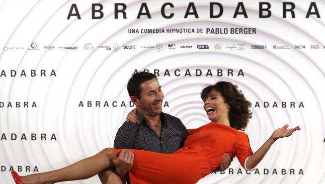 Antonio de la Torre y Maribel Verdú durante la presentación de 'Abracadabra', una de las películas nominadas a los premios Forqué