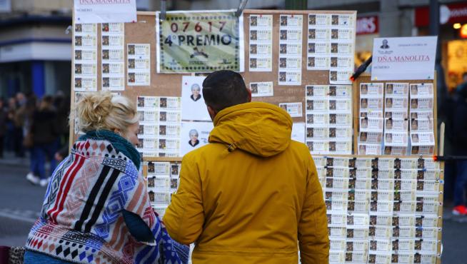 Puestos de lotería navideña Puerta del Sol