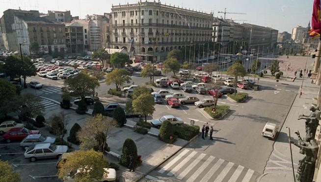 La inocentada de ZEC: cien plazas de aparcamiento en plena plaza del Pilar