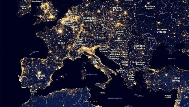 Fragmento del mejor mapa nocturno que existe hasta el momento. Su color es falso y las imágenes, borrosas cuando se amplían