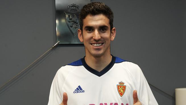 Jesús Alfaro, con la camiseta del Real Zaragoza.