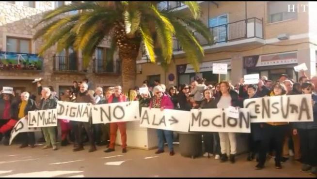 Cientos de personas arropan al equipo de gobierno en La Muela