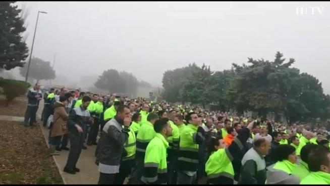 Protesta masiva de los trabajadores en Figueruelas