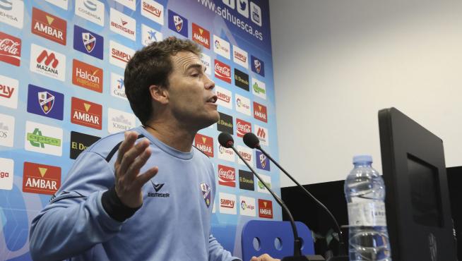 Joan Francesc Ferrer 'Rubi', entrenador del Huesca, este jueves durante su comparecencia ante los medios de comunicación.