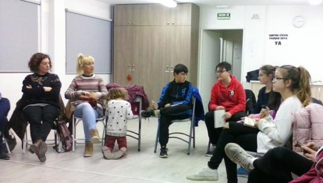 Primera sesión del consejo infantil de Parque Goya,