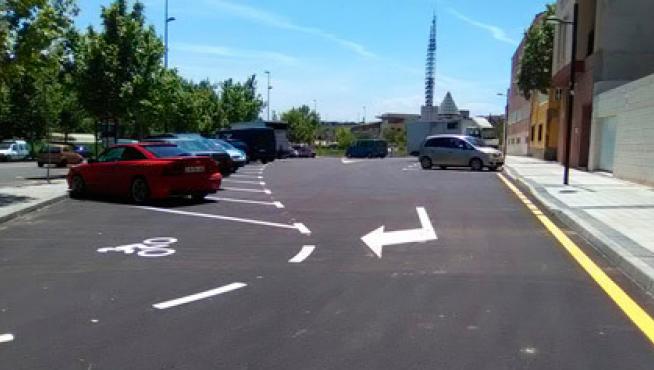 Nuevo aparcamiento en un solar junto a la calle  Zafiro, en La Paz