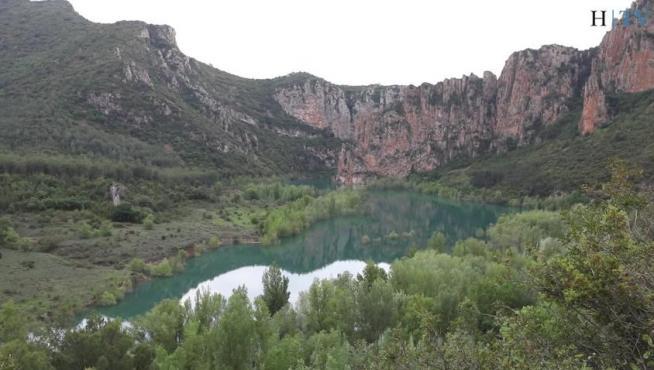 Estopiñán del Castillo: agua contenida, agua liberada