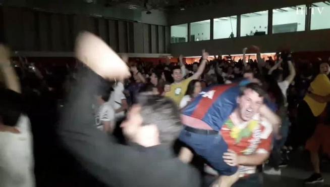 Alegría desbordada en Huesca con la llegada del segundo gol