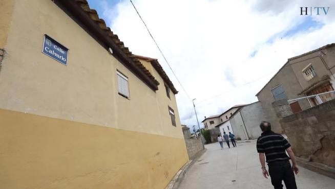 Azara: sin ermita, pero muy bonita