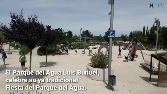 Velas y tarta por los diez años del parque del Agua