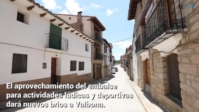 Valbona: vaya vaya, aquí si hay playa... en el embalse