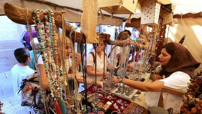 ¿Cuáles son los mercadillos, ferias y recreaciones de agosto en Aragón?
