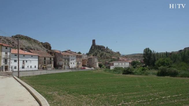 Villel: aguas indómitas para un pueblo a la sombra de un castillo y una ermita