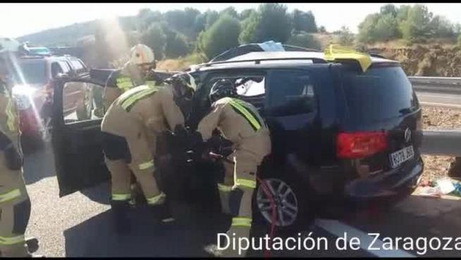 Muere una persona y otra resulta herida en un accidente de tráfico en Bubierca