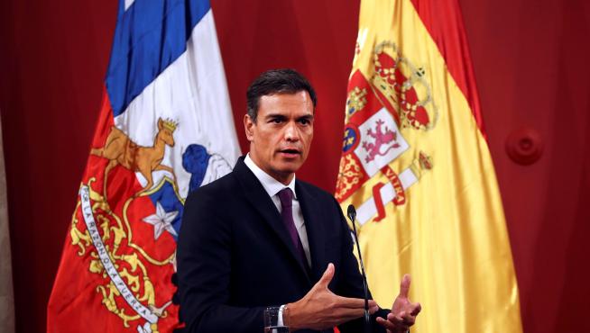 Pedro Sánchez, durante la rueda posterior al encuentro que ha mantenido con el presidente chileno, Sebastián Piñera.