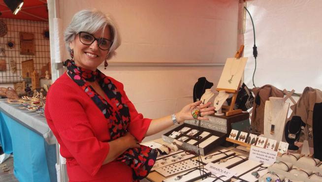 Los artesanos aragoneses ponen a prueba su creatividad en la plaza de Los Sitios