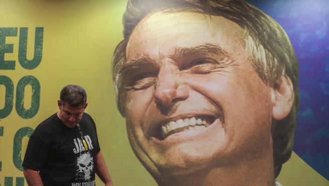 Propaganda electoral del candidato ultranacionalista Jair Bolsonaro en Brasil.