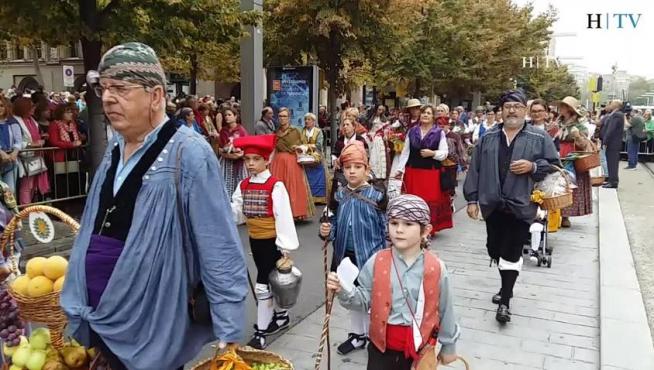 La Ofrenda de Frutos bate un nuevo récord, con 73 grupos, en Zaragoza