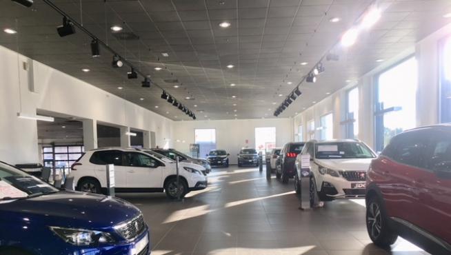 PSA Retail Zaragoza Peugeot se ubica en la avenida Manuel Rodriguez Ayuso (antigua carretera de Madrid).