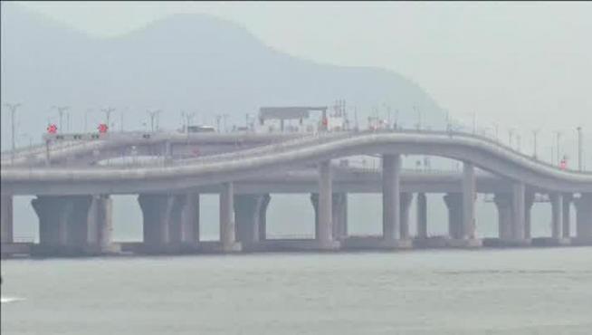 China abrirá al tráfico el puente más largo construido sobre el mar