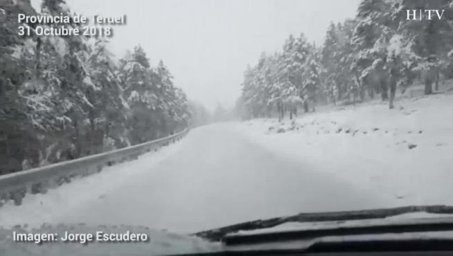 La nieve cubre las zonas con más altitud de la provincia de Teruel
