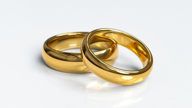 Tradicionales anillos de boda