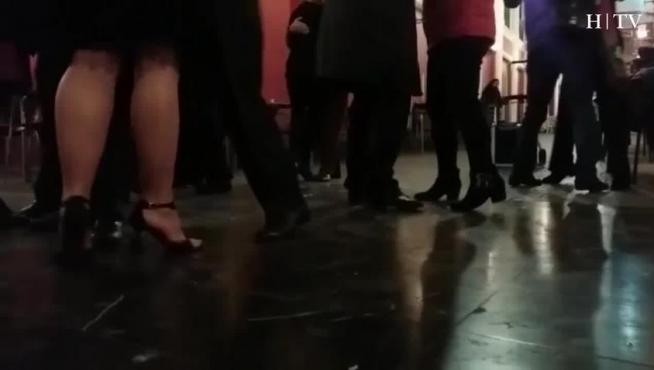 La pasión y magia del tango invaden los pasajes de la ciudad