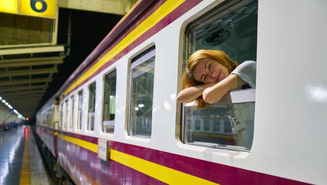 Muchas mujeres dicen recuperar su intimidad cuando viajan en tren sola.