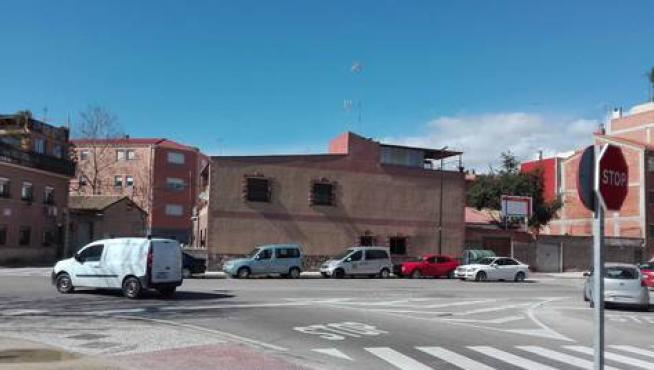 Entorno donde confluyen las calles Zafiro y Alhama de Aragón, en el barrio zaragozano de La Paz.
