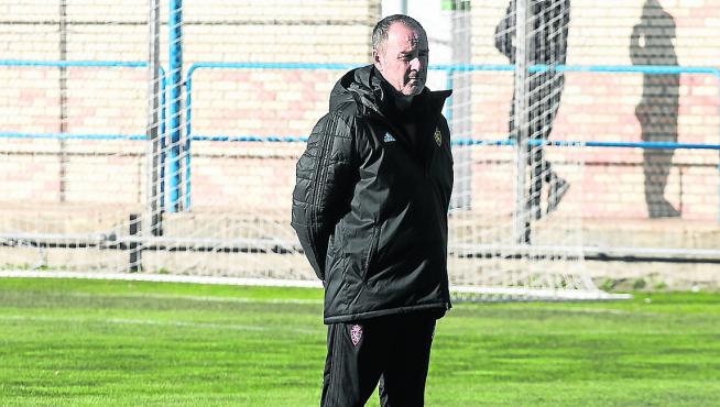 Víctor Fernández, en un entrenamiento en la Ciudad Deportiva.